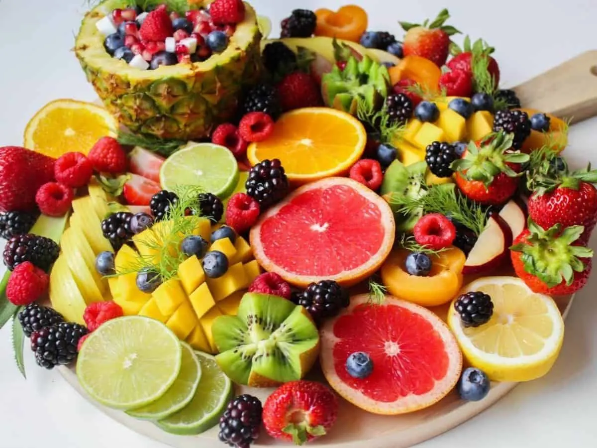 Picture of an assortment of fruits