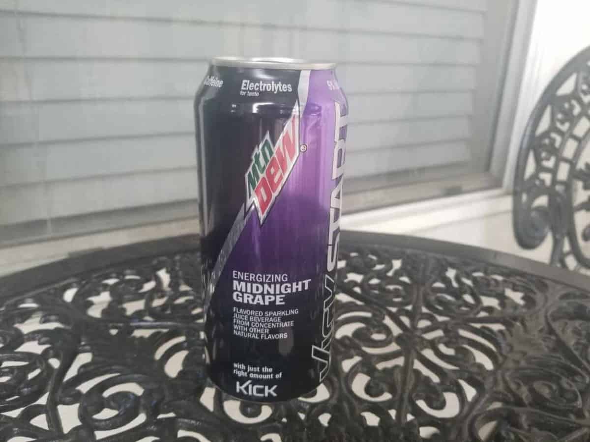 Regular can of Mountain Dew Kickstart.