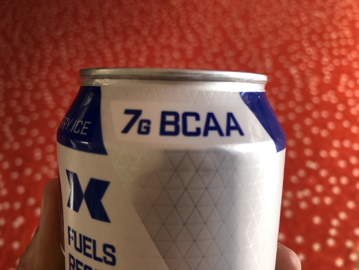 A label on the can saying 7g BCAA